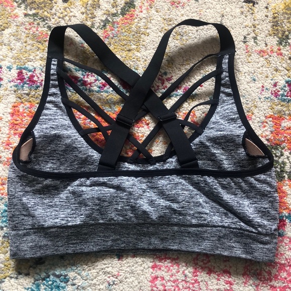 Victoria’s Secret strappy front sports bra - Picture 2 of 3